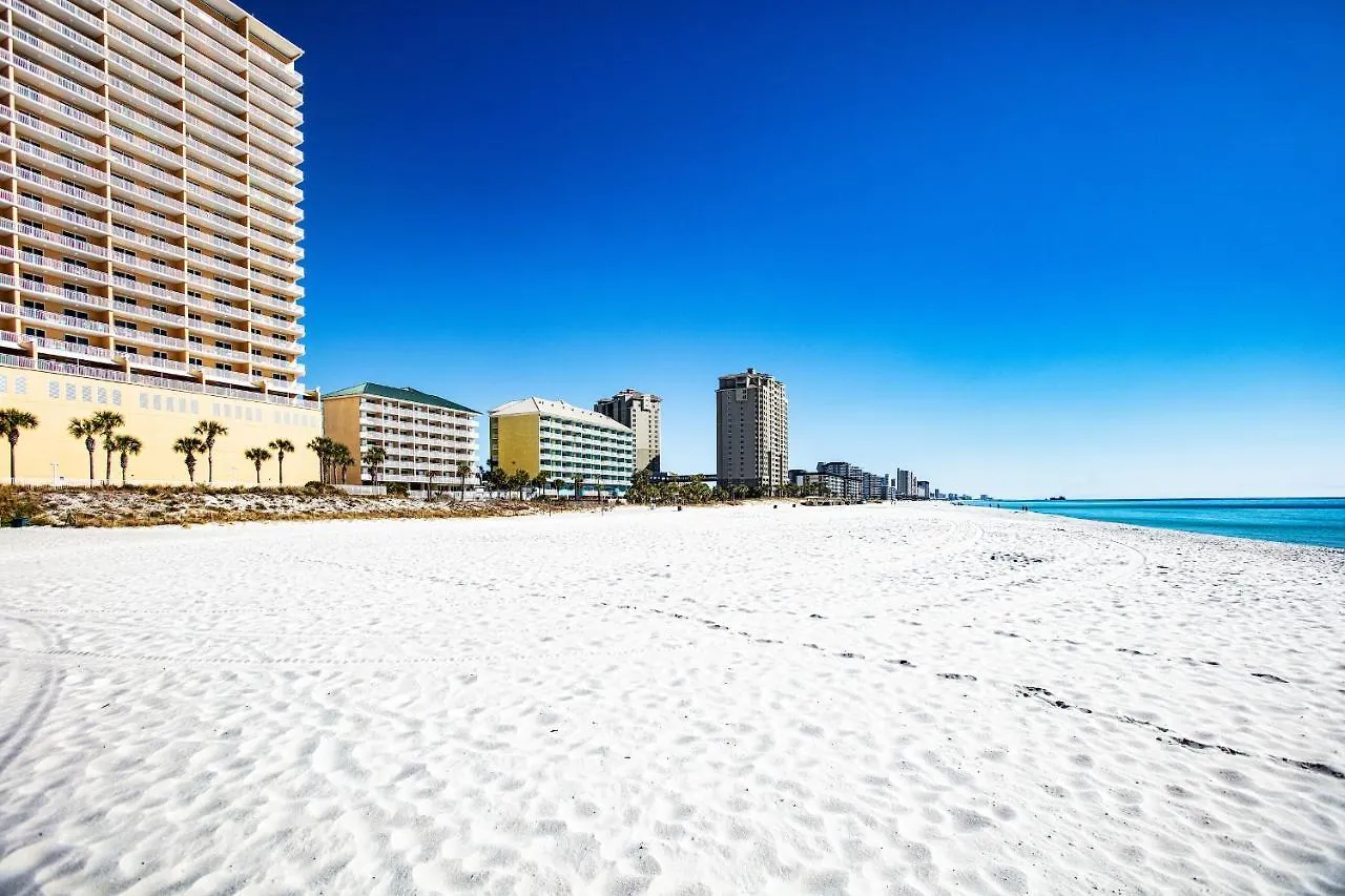 Emerald Chic Beachfront 2 Bdr Apt 4 Beach Seats And A Cannope On Us Panama City Beach 0*,  USA