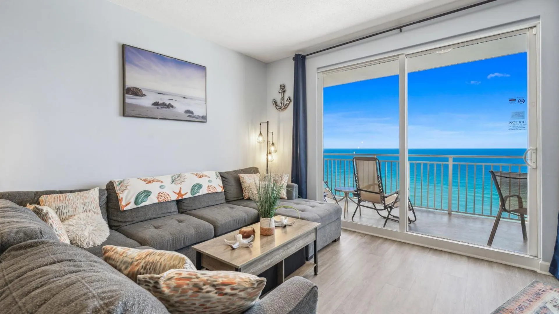 Emerald Chic Beachfront 2 Bdr Apt 4 Beach Seats And A Cannope On Us Panama City Beach USA