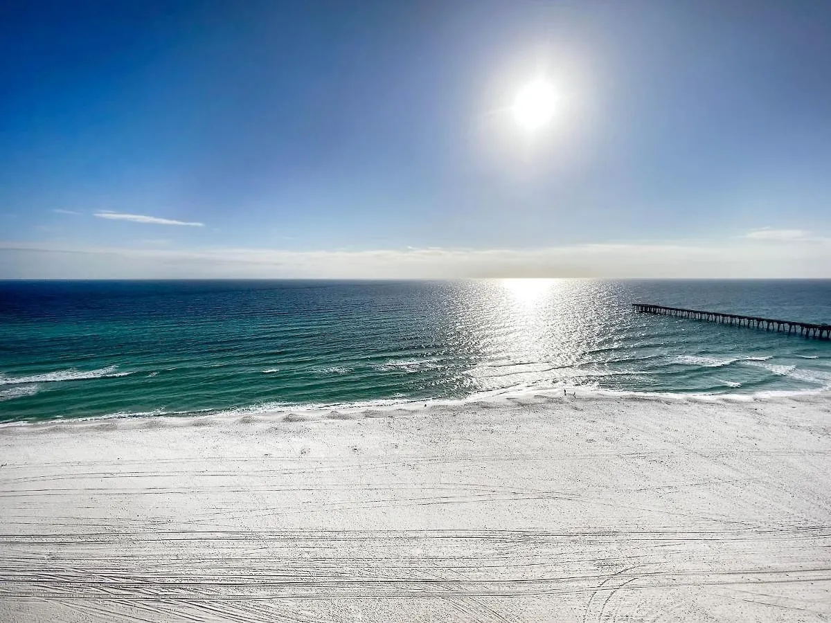 Emerald Chic Beachfront 2 Bdr Apt 4 Beach Seats And A Cannope On Us Panama City Beach
