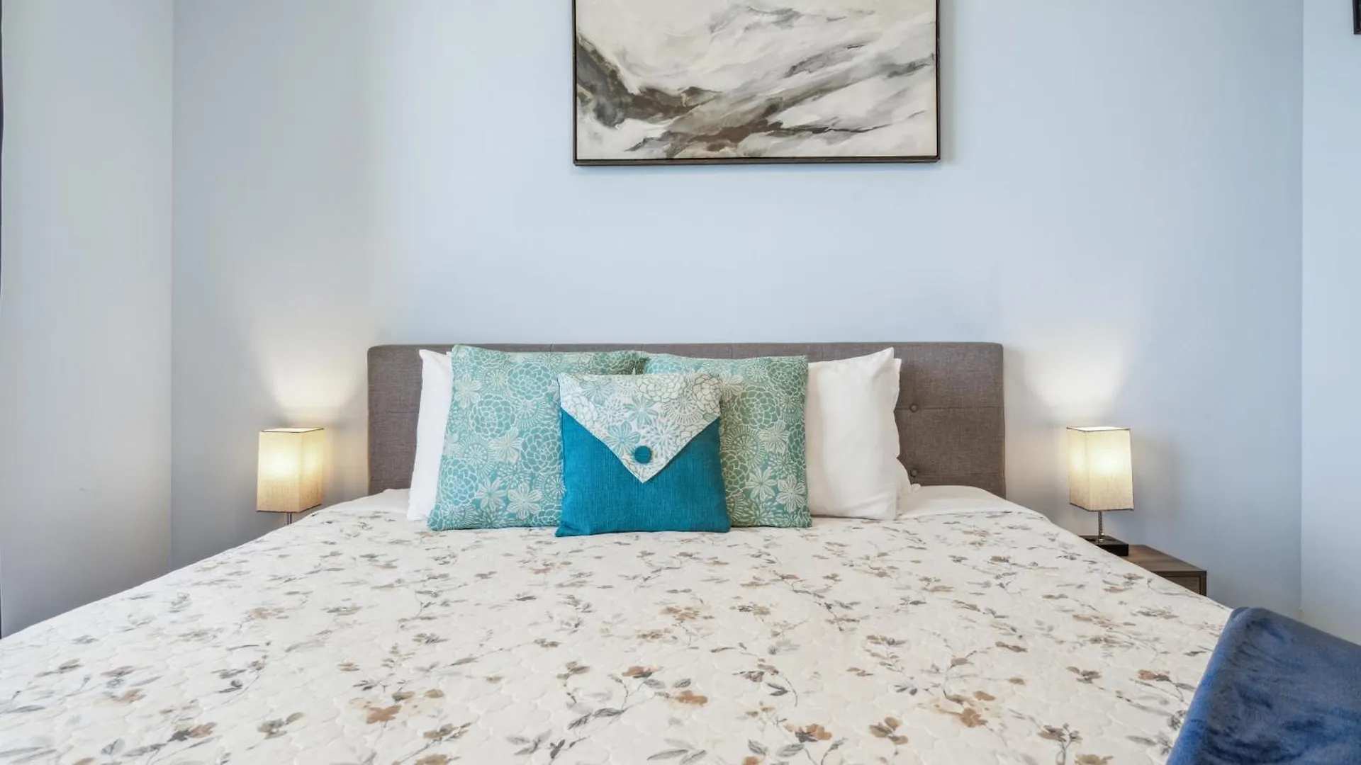 Emerald Chic Beachfront 2 Bdr Apt 4 Beach Seats And A Cannope On Us Panama City Beach Apartmán