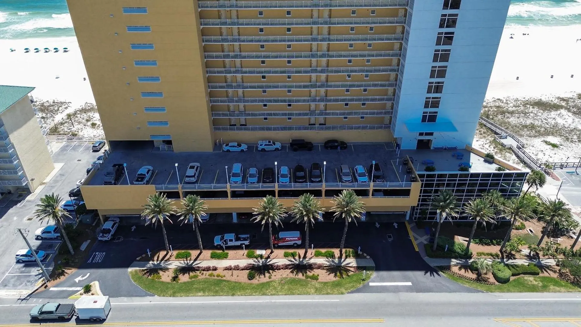Apartmán Emerald Chic Beachfront 2 Bdr Apt 4 Beach Seats And A Cannope On Us Panama City Beach